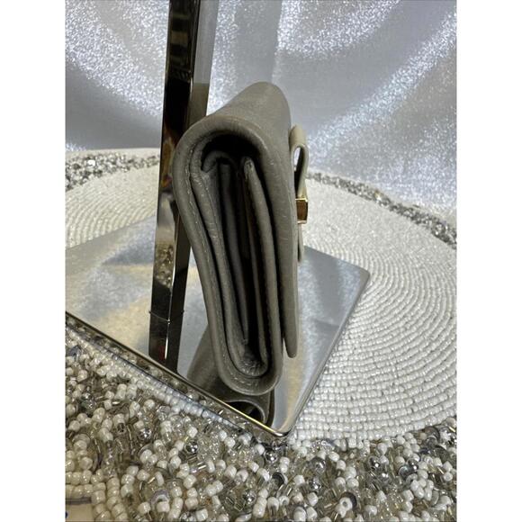 Derby Chloe Beige & Cream Smalleather Wallet - Picture 5 of 9